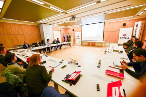Digitalna preobrazba v industriji – Digitalni skok (JUMP)